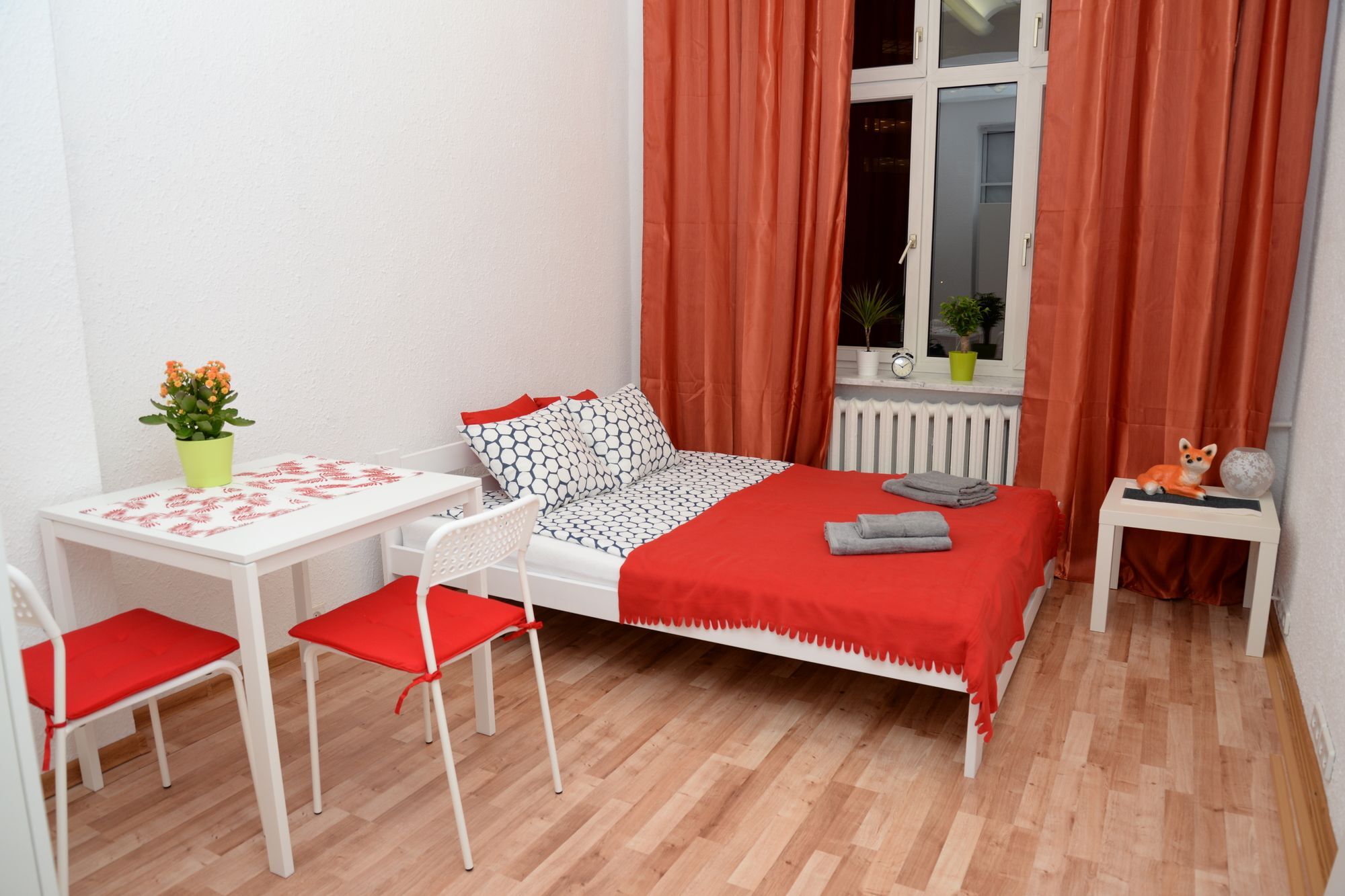Fox Center Rooms Varsovie Extérieur photo